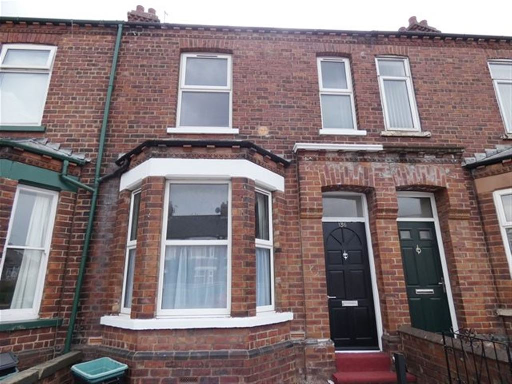 3 bed student house to rent on Hull Road, York, YO10 3LQ StuRents