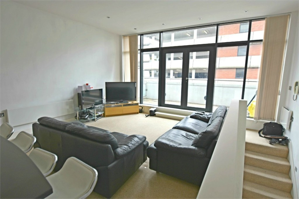 2 bed student house to rent on The Axis, Nottingham, NG1 5FW StuRents 2 bed student house to rent on The Axis, Nottingham, NG1 5FW StuRents