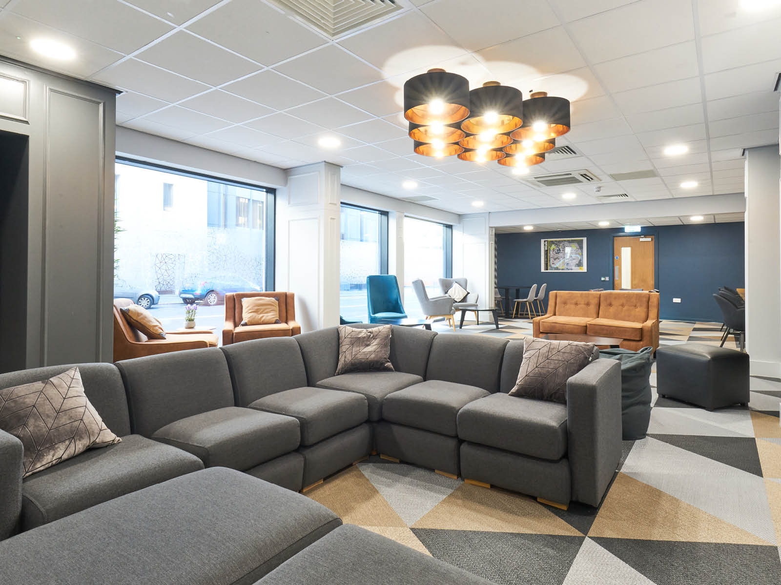 Bronze Studio Plus student flat to rent on Market Street, Newcastle, NE1 6AN StuRents