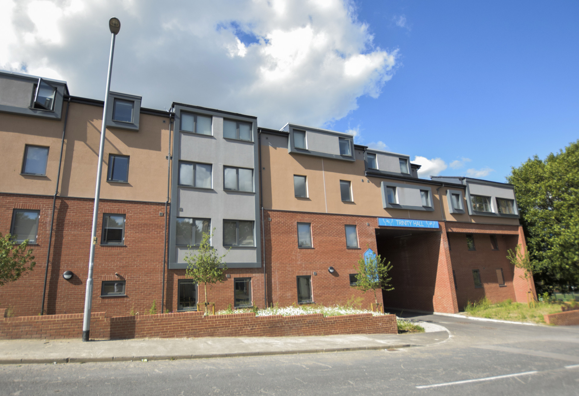 Apartment student 1 bed flat to rent on Holborn Approach, Leeds, LS6