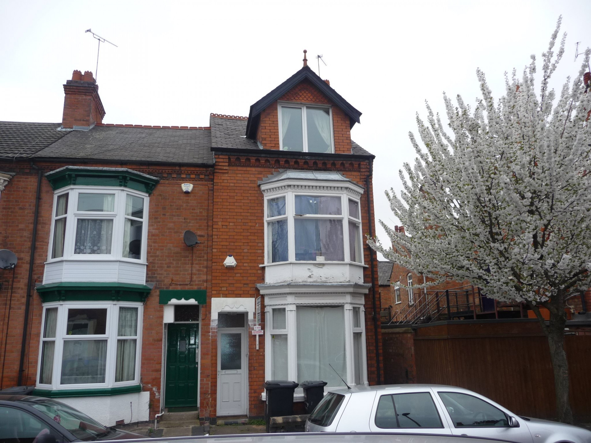 4 bed student house to rent on Leicester, Leicester, LE3 0JD StuRents