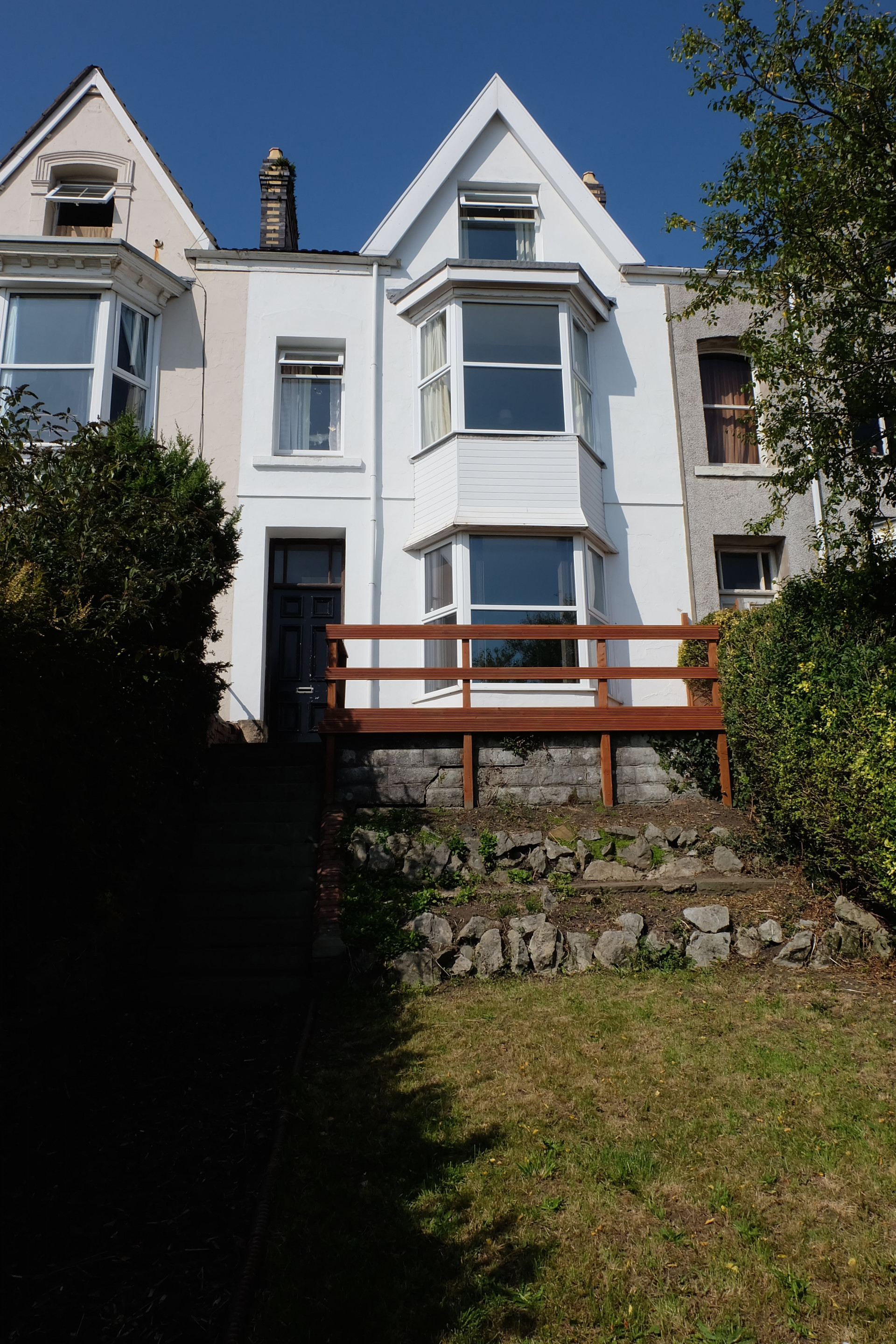 8 bed student house to rent on Mount Pleasant, Swansea, SA1 6HB StuRents