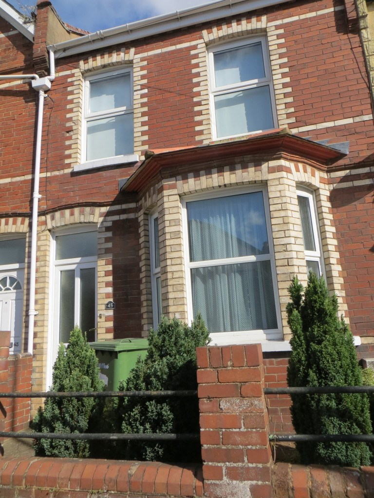 3 bed student house to rent on East Wonford Hill, Exeter, EX1 3BZ