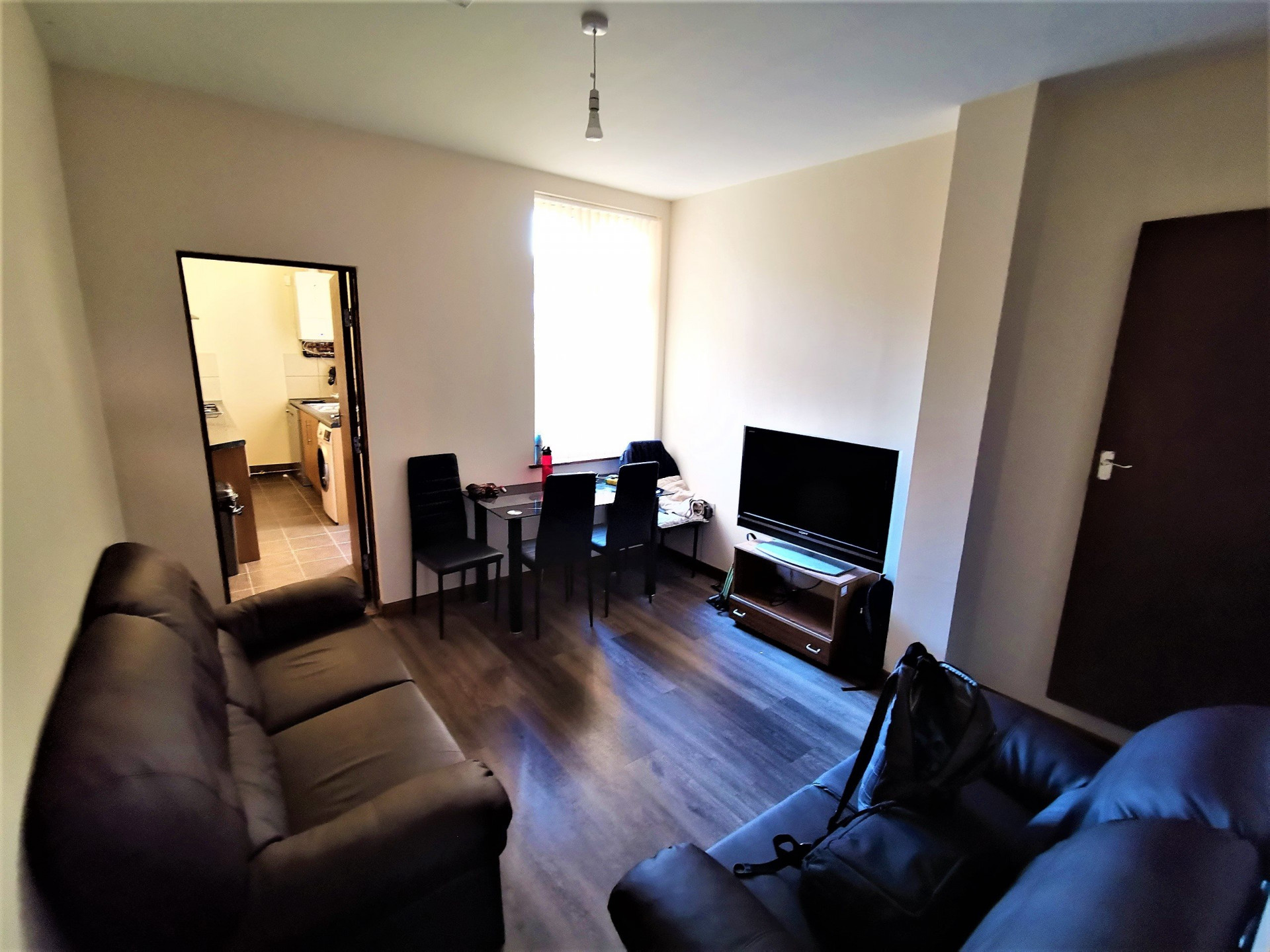 3 bed student house to rent on Leicester, Leicester, LE3 2BX StuRents