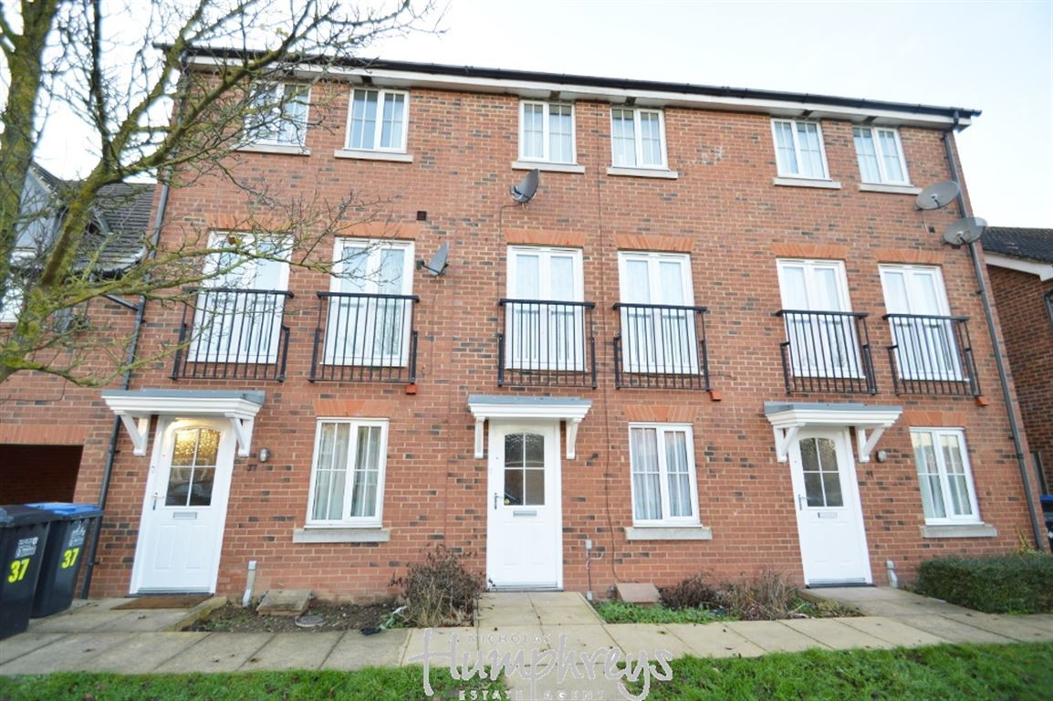 5 bed student house to rent on Cunningham Avenue, Hatfield, AL10 9LR