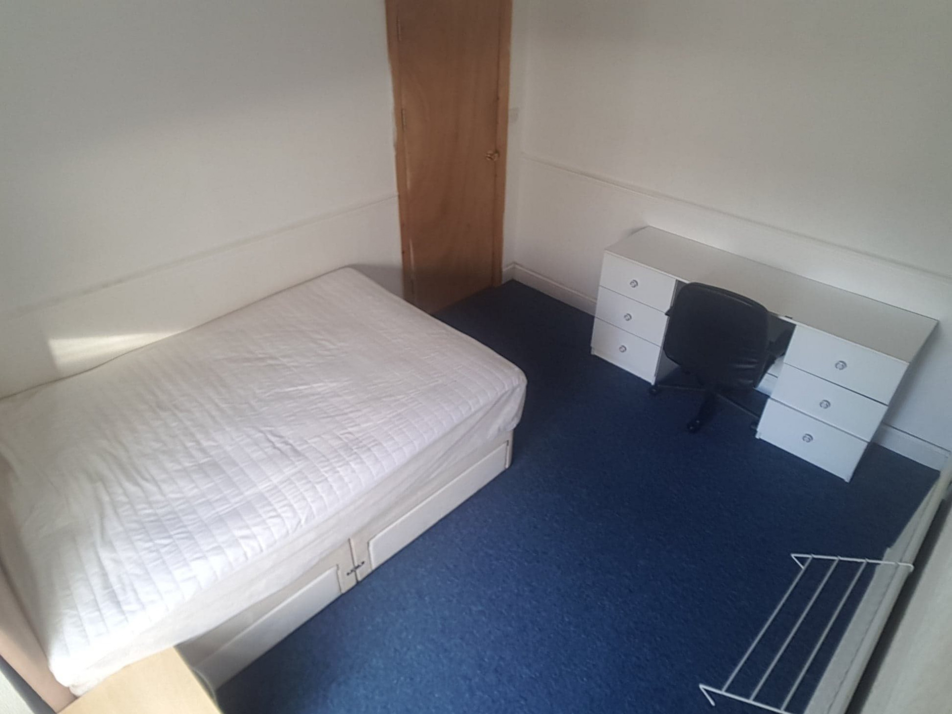 5 bed student house to rent on Mount Pleasant, Swansea, SA1 6ER StuRents