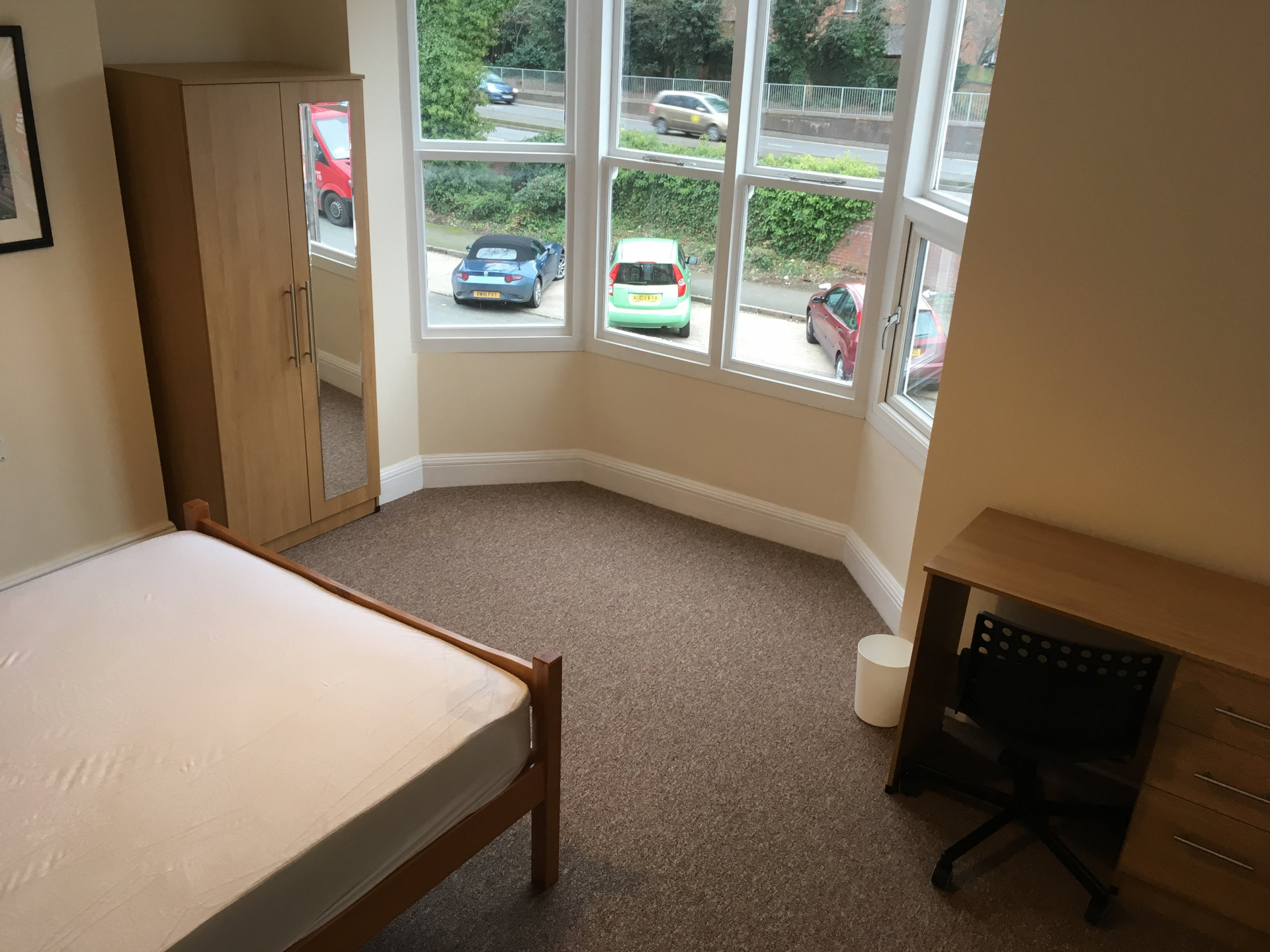 6 bed student house to rent on Leicester, Leicester, LE3 6BD StuRents