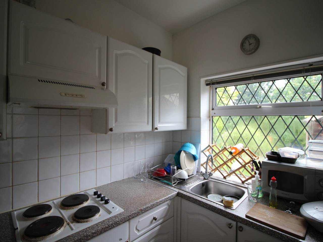 Student studio flat to rent on Eden Crescent, Leeds, LS4 2TS StuRents