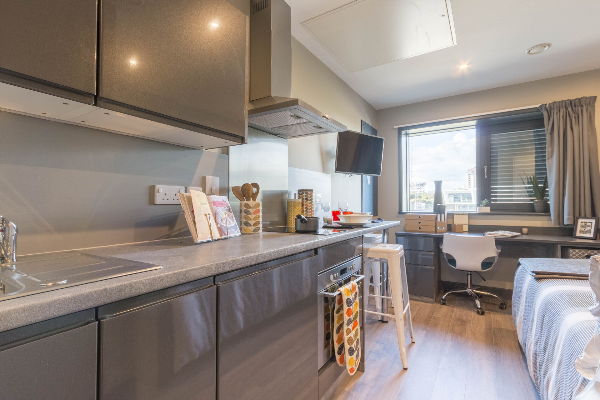 Standard Studio student flat to rent on Tyndall Street, Cardiff, CF10