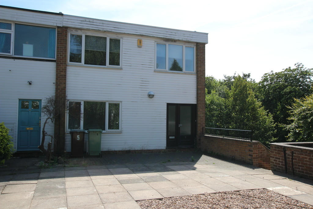 4 bed student house to rent on Yeomans Court, Nottingham, NG7 1EU