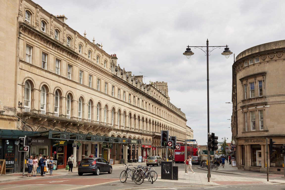 1 bed student house to rent on Queens Road, Bristol, BS8 1QU StuRents