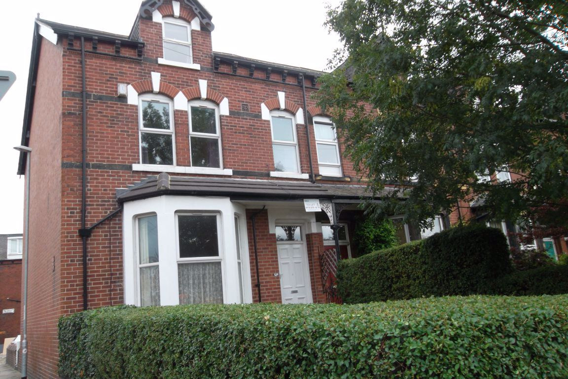 6 bed student house to rent on Cardigan Road, Leeds, LS6 1LJ StuRents