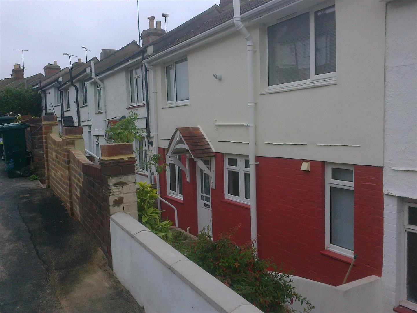 3 bed student house to rent on Mafeking Road, Brighton, BN2 4EL StuRents