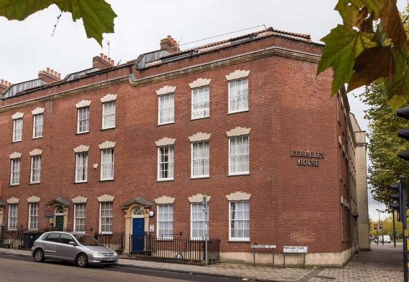 Student studio flat to rent on Pritchard Street, Bristol, BS2 8FJ