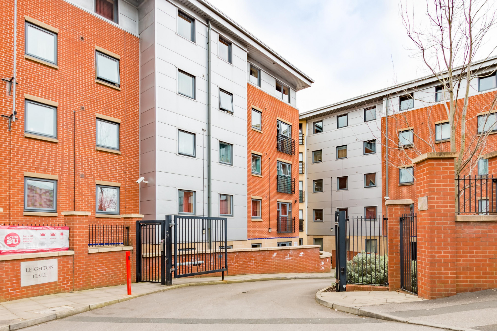 Ensuite student 1 bed flat to rent on Leighton Street, Preston, PR1 8RH StuRents