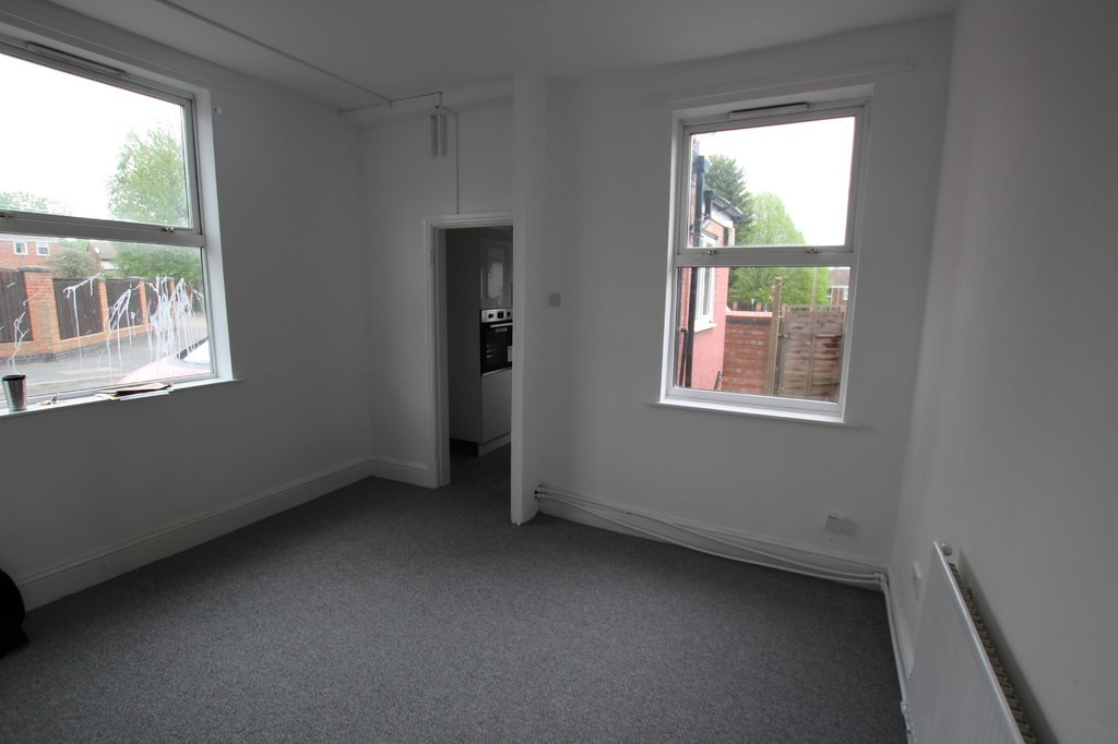 4 bed student house to rent on Lamartine Street, Nottingham, NG3 1GQ