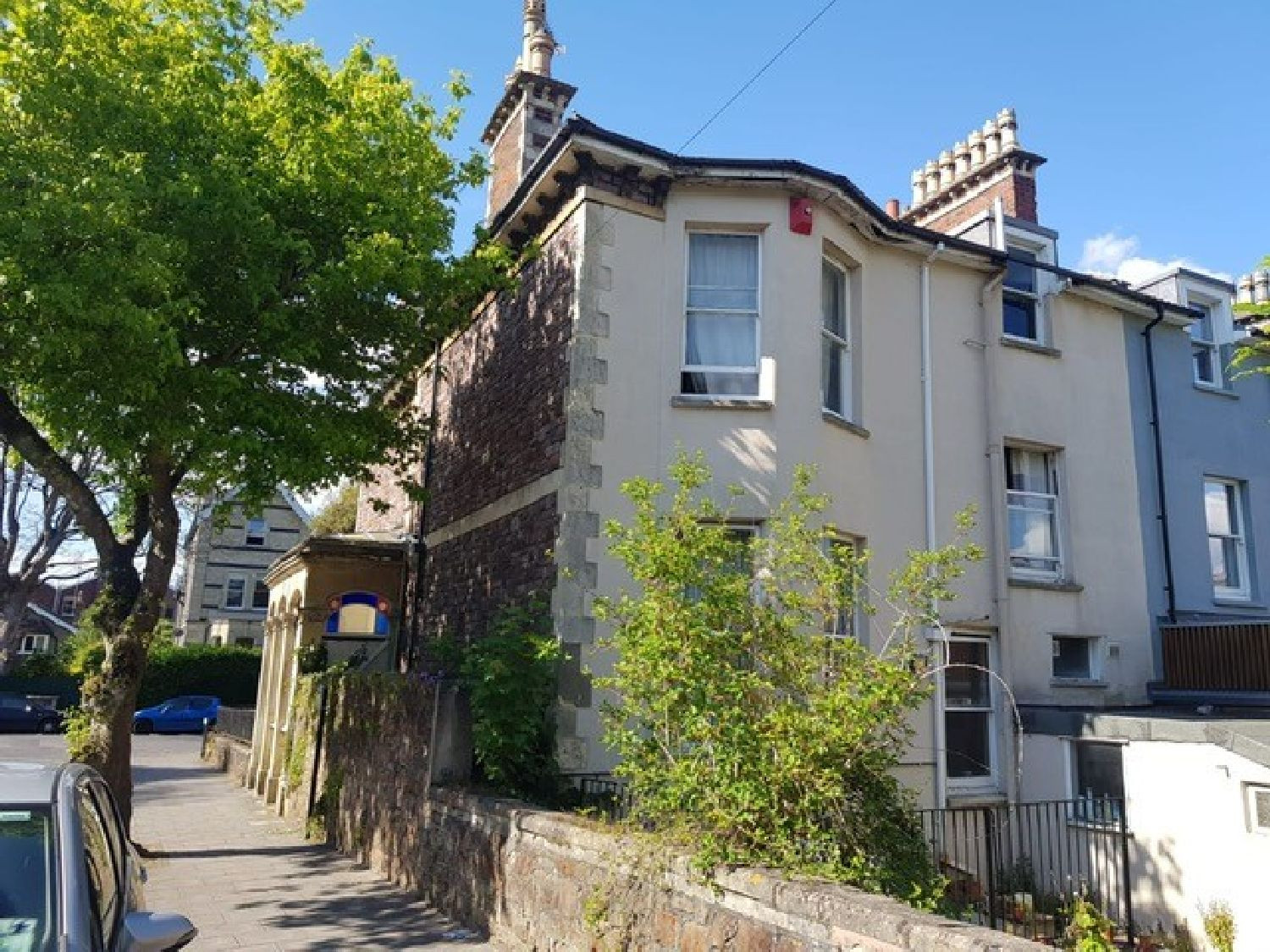 8 bed student house to rent on Alma Road, Bristol, BS8 2DB StuRents