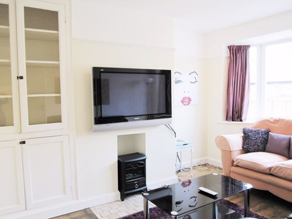 4 bed student house to rent on Anson Drive, Fulford, YO10 4LH StuRents