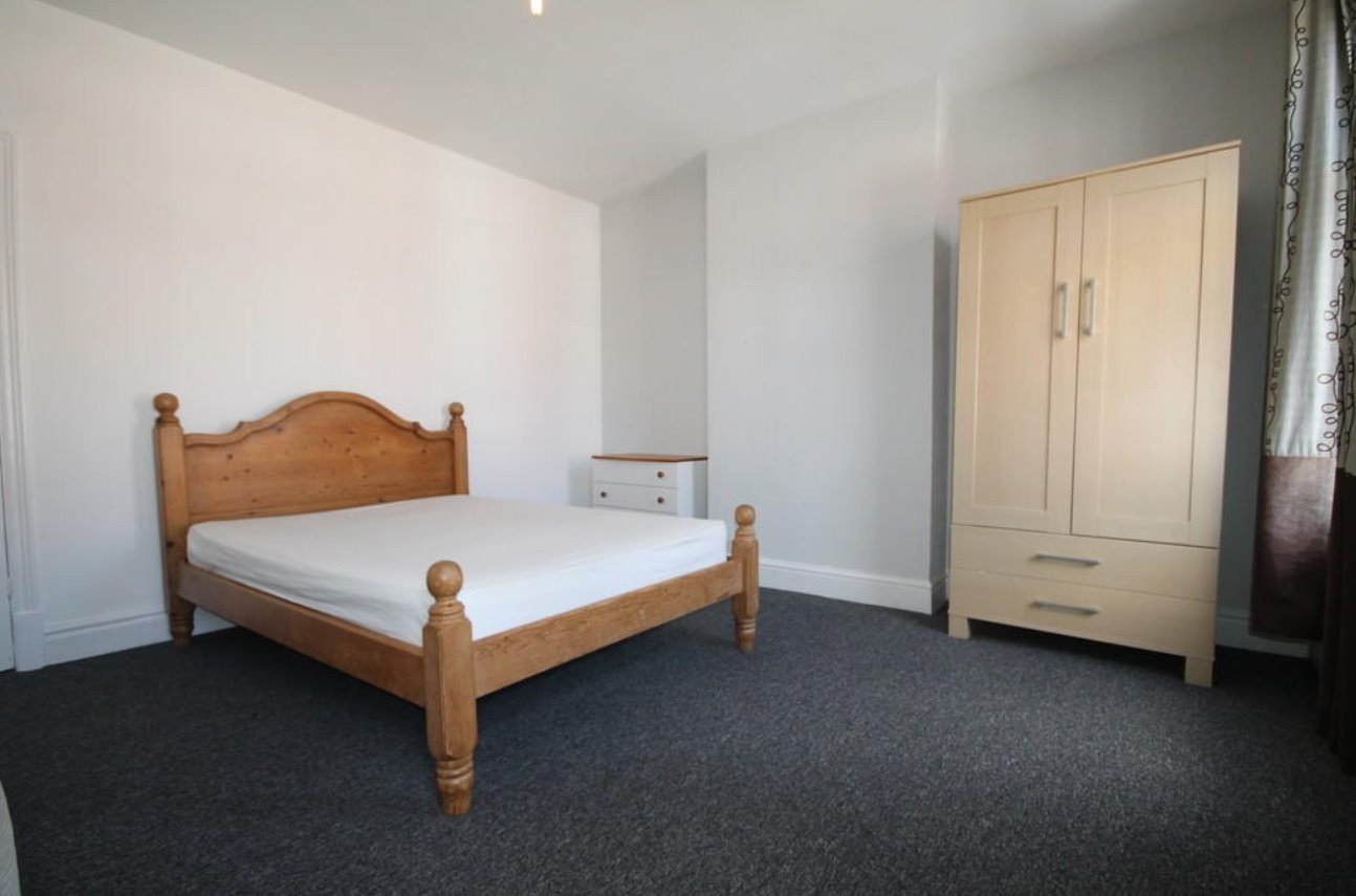 4 bed student house to rent on Leicester, Leicester, LE3 0JB StuRents