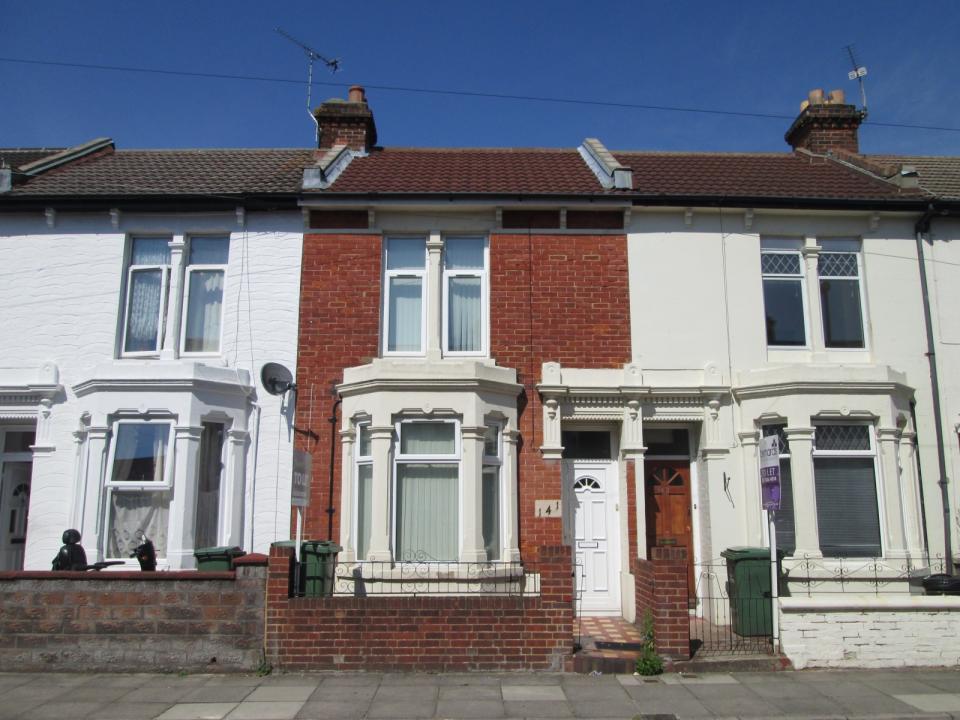 4 bed student house to rent on Manners Road, Portsmouth, PO4 0BD StuRents