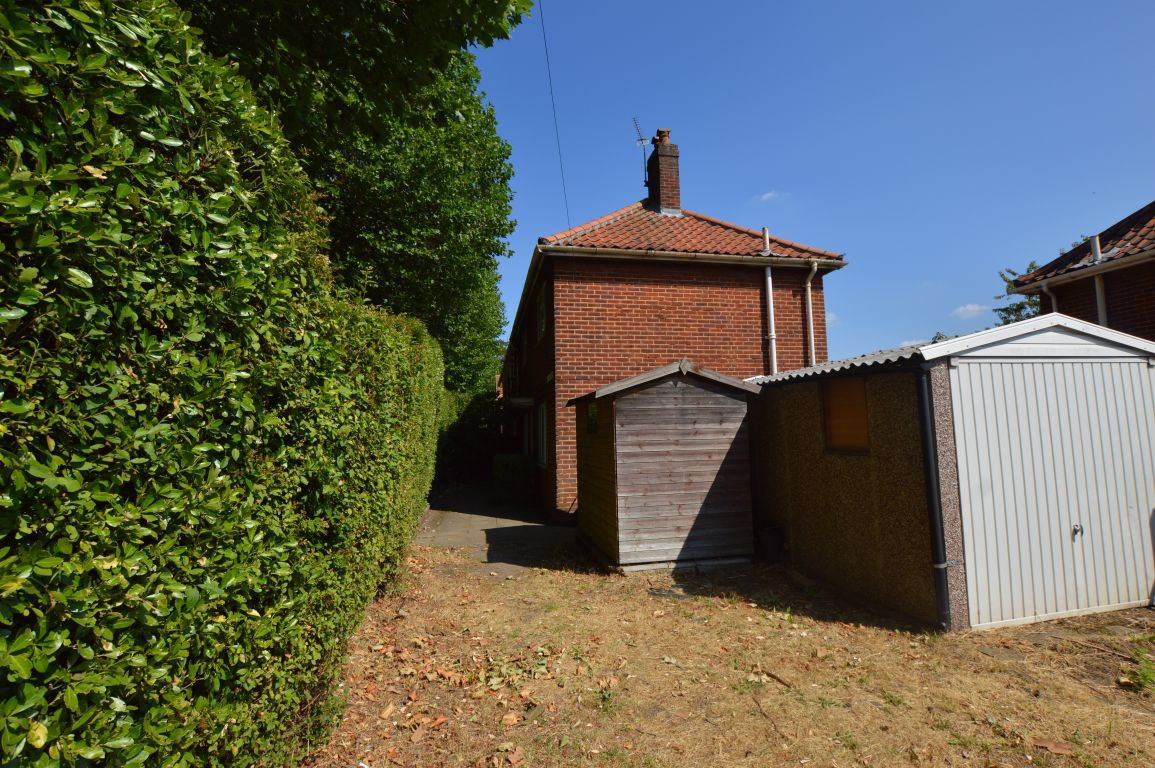 4 bed student house to rent on Colman Road, Norwich, NR4 7HG StuRents