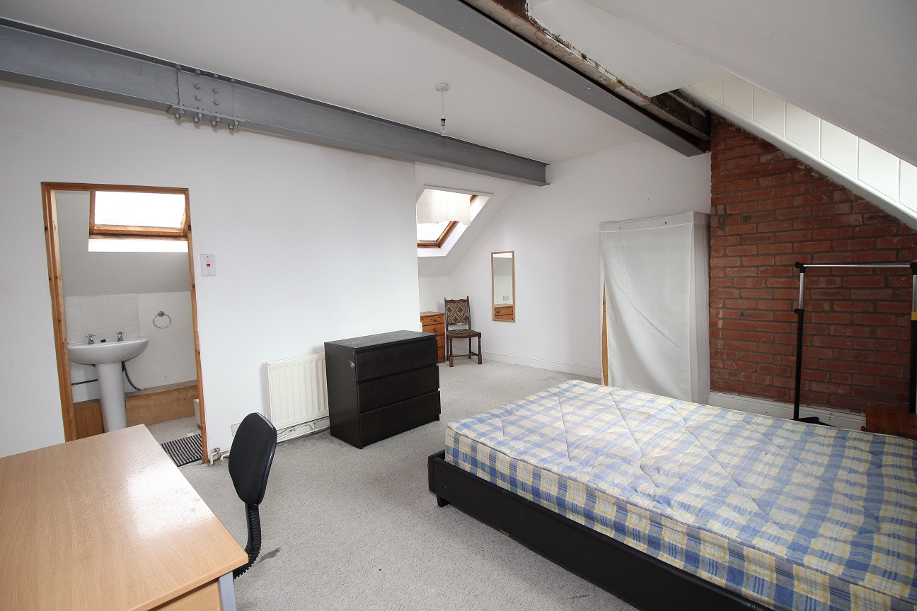 4 bed student house to rent on Staveley Road, Wolverhampton, WV1 4RH
