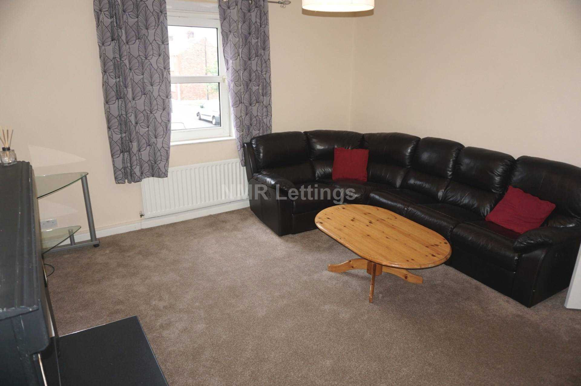 Student studio flat to rent on Front Street, Sacriston, DH7 6LD StuRents