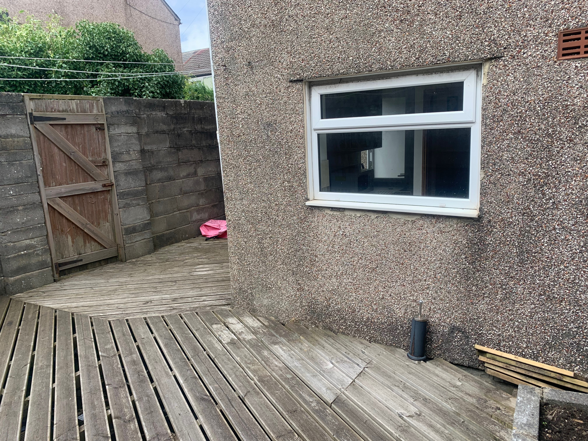 3 bed student house to rent on Rodney Street, Swansea, SA1 3UE StuRents