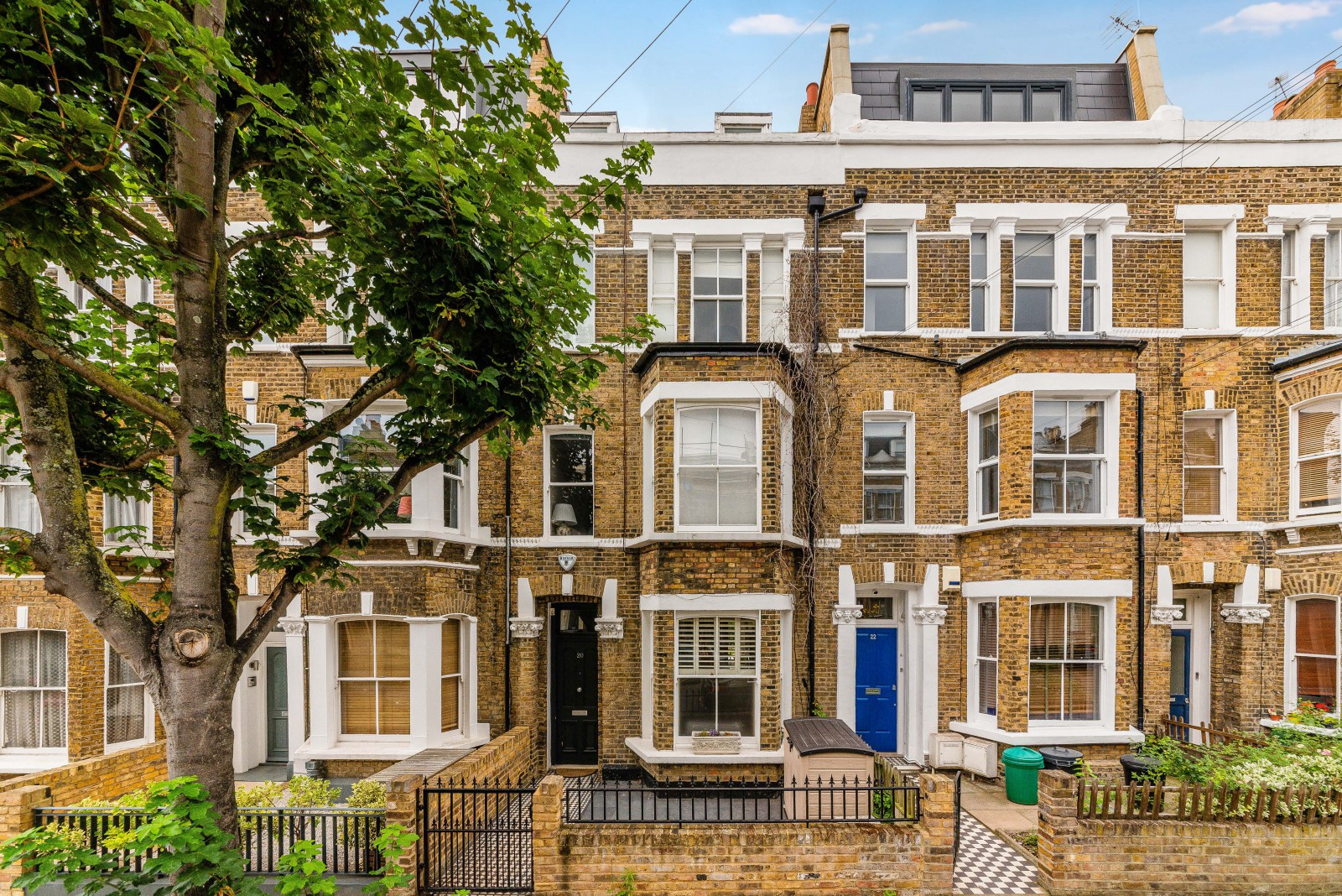 5 bed student house to rent on Rush Hill Road, London, SW115NW | StuRents