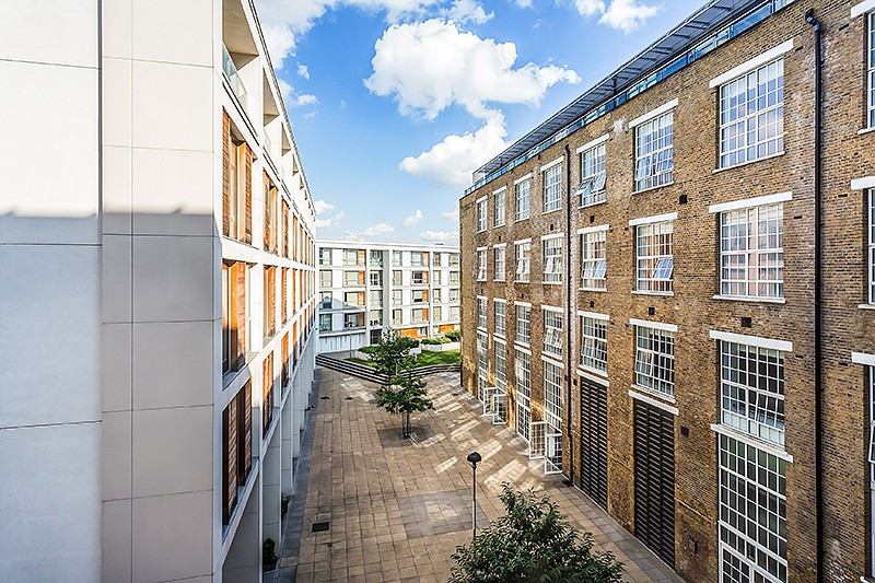 1 bed student house to rent on Clapham Road, London, SW90FL StuRents