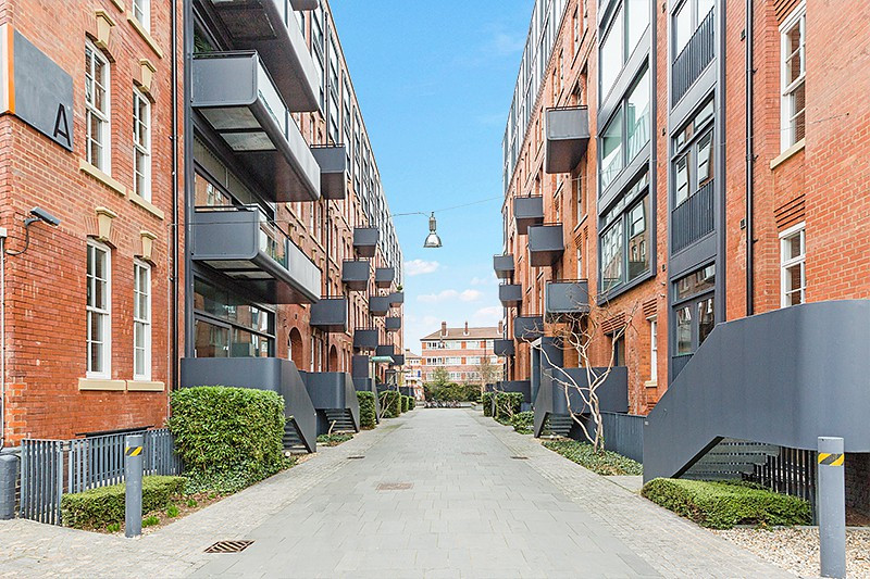 1 bed student house to rent on The Jam Factory, London, SE14TT StuRents