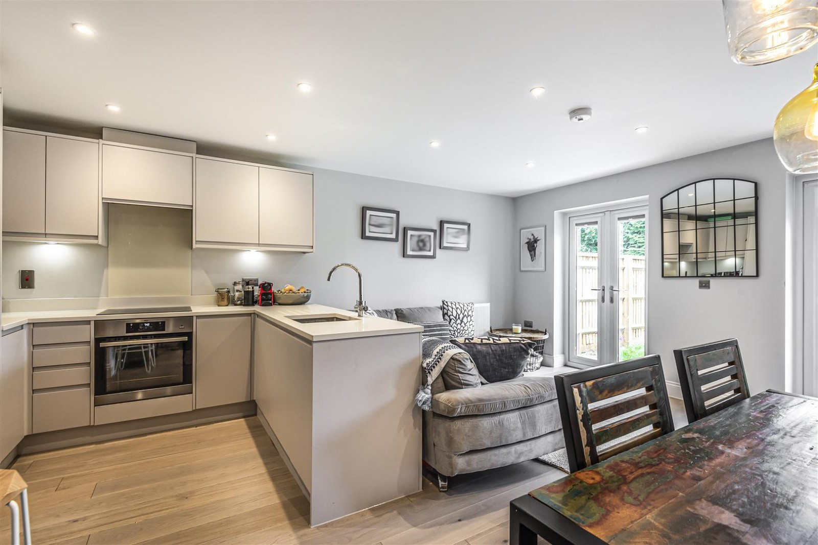 3 bed student house to rent on Ballin Gardens, Winkfield Row, SL58FU