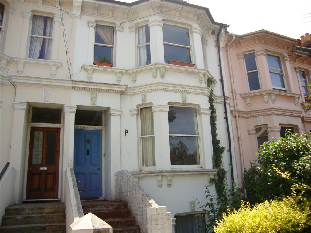 3 bed student house to rent on Springfield Road, Brighton, BN1 6DE