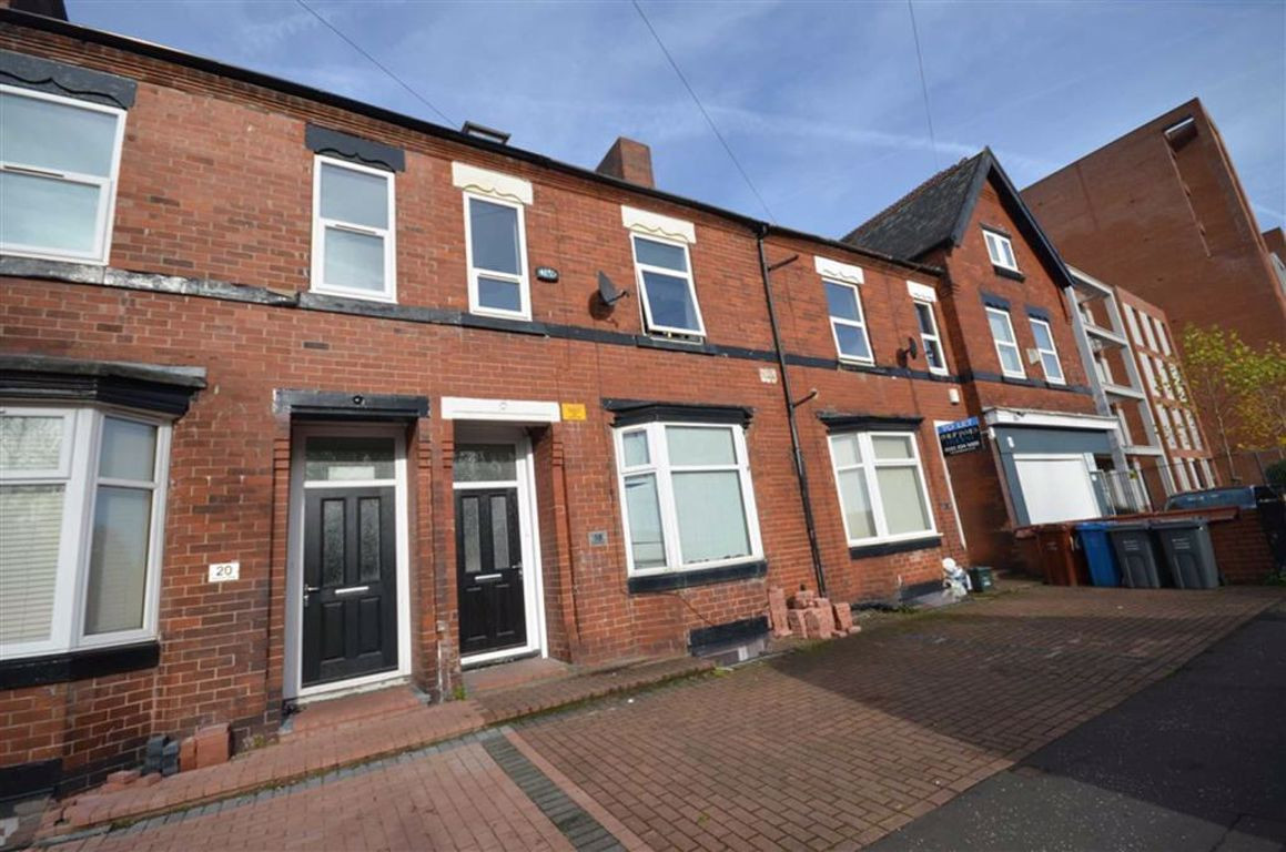 8 bed student house to rent on Denmark Road, Manchester, M15 6FG StuRents