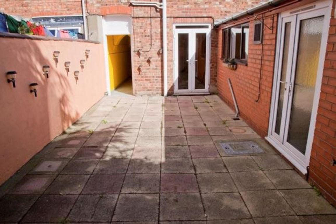 4 bed student house to rent on Cranwell Street, Lincoln, LN5 8BH StuRents