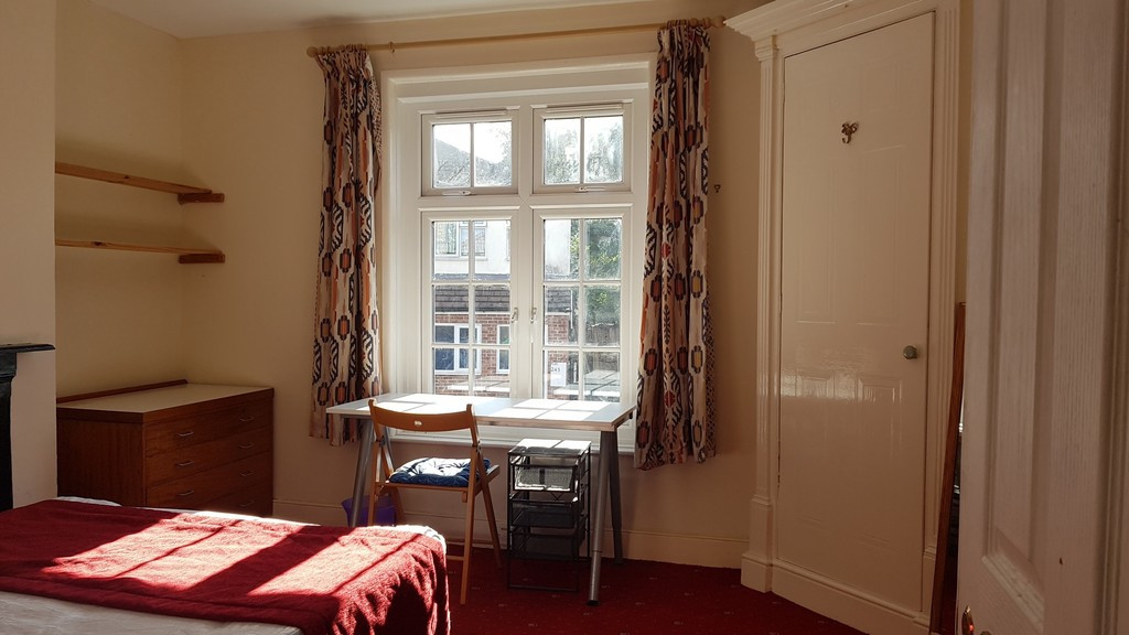 6 bed student house to rent on Priory Road, Southampton, SO17 2LP