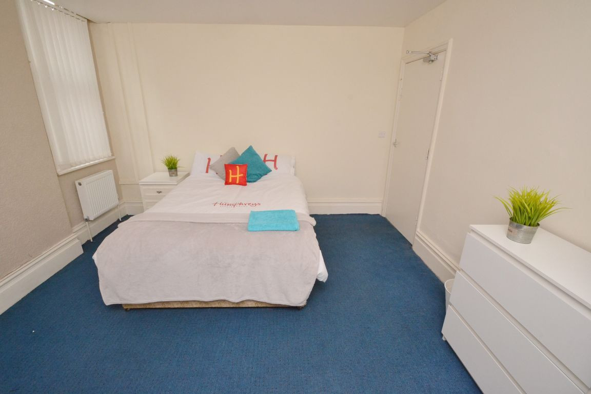 2 bed student house to rent on Millicent Road, Nottingham, NG2 7PZ