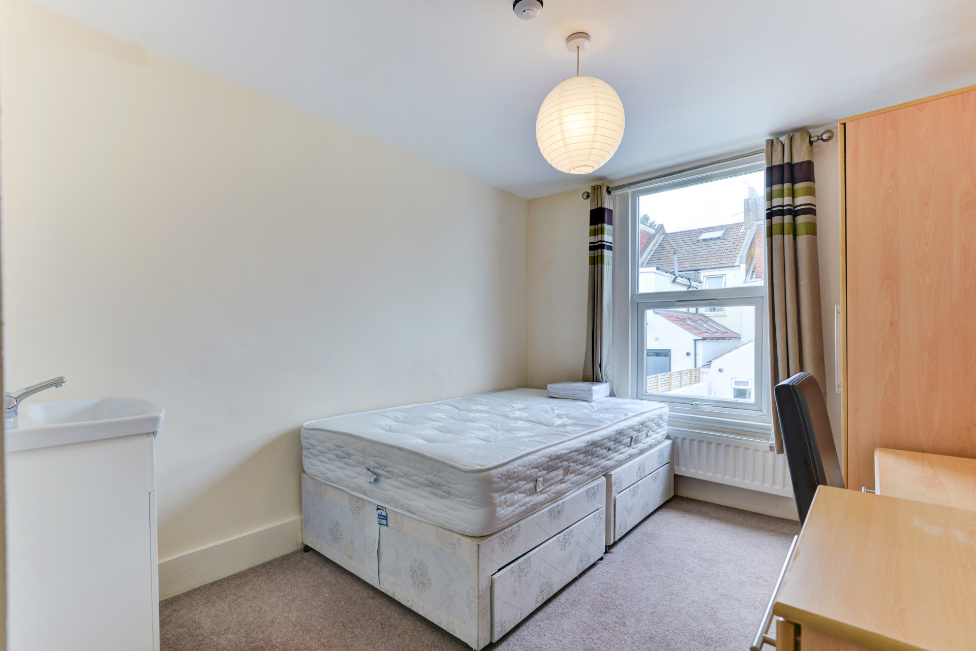 7 bed student house to rent on Totland Road, Brighton, BN2 3EP StuRents