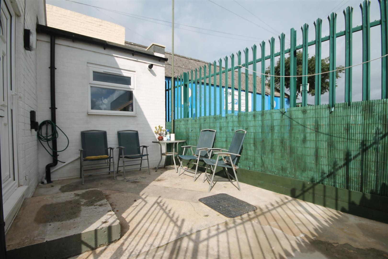 3 bed student house to rent on Cross Villa Place, Newcastle, NE4 6AG