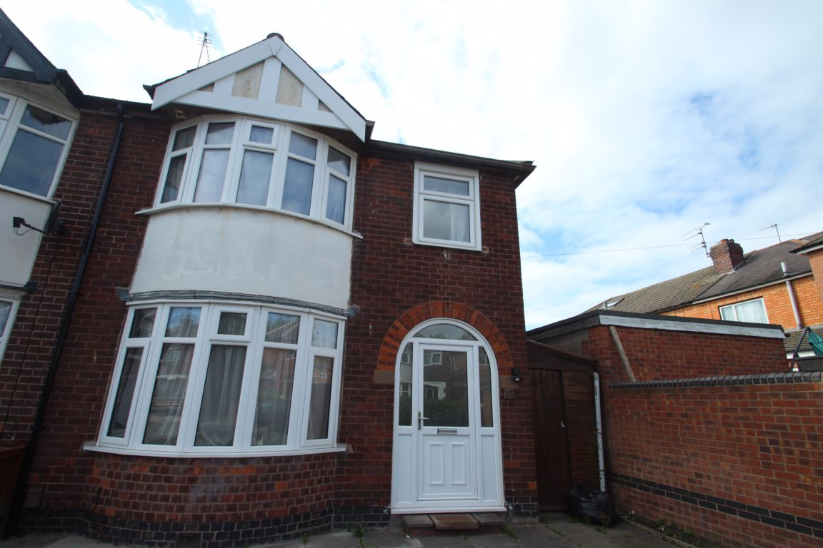 3 bed student house to rent on Queens Road, Leicester, LE2 3FP StuRents