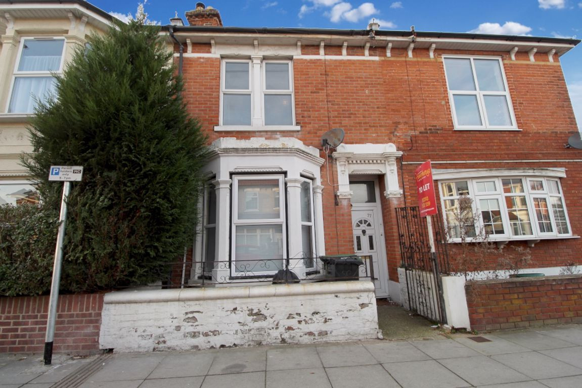 5 bed student house to rent on Francis Avenue, Portsmouth, PO4 0HP