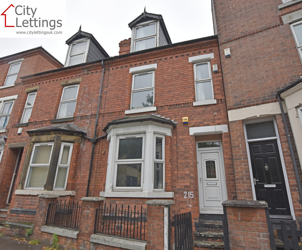4 bed student house to rent on Castle Boulevard, Nottingham, NG7 1HA