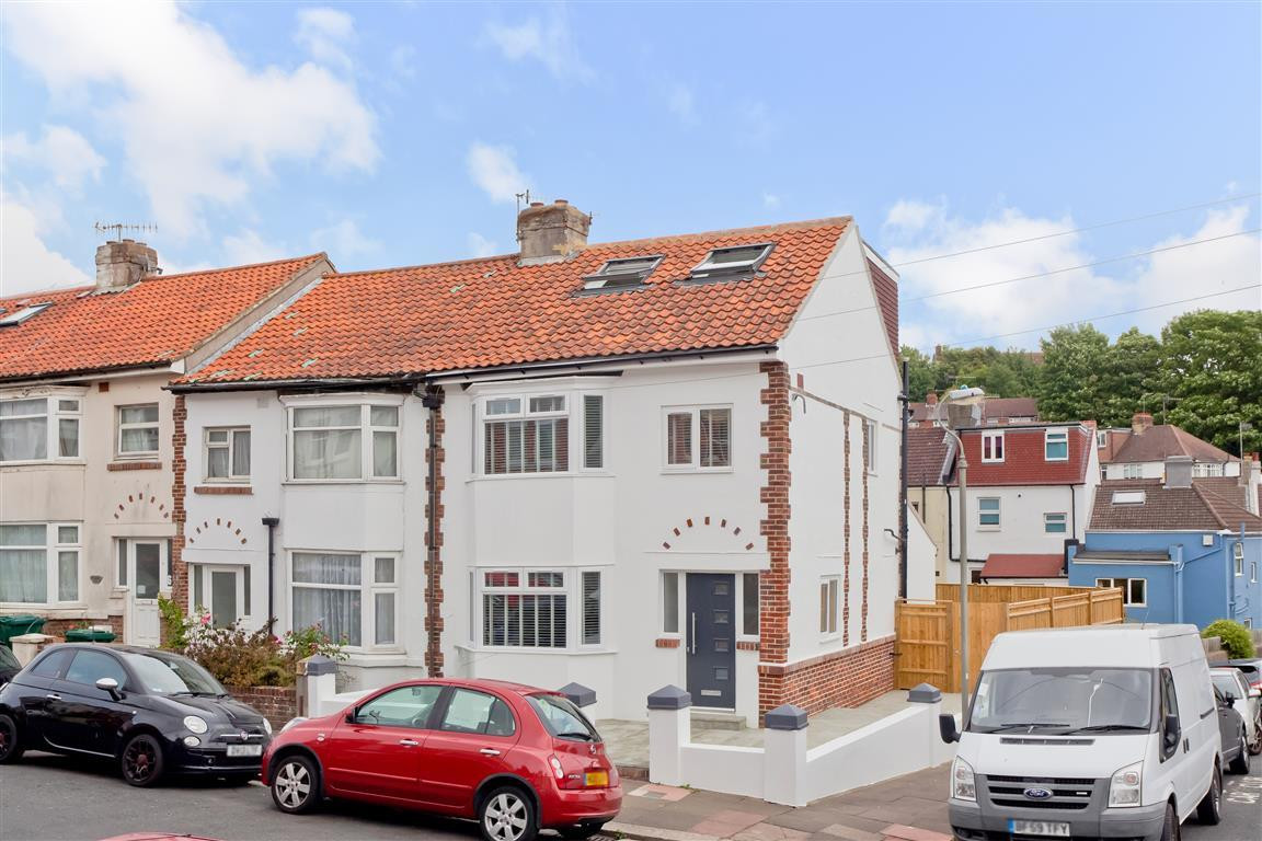 6 bed student house to rent on Hollingdean Terrace, Brighton, BN1 7HA