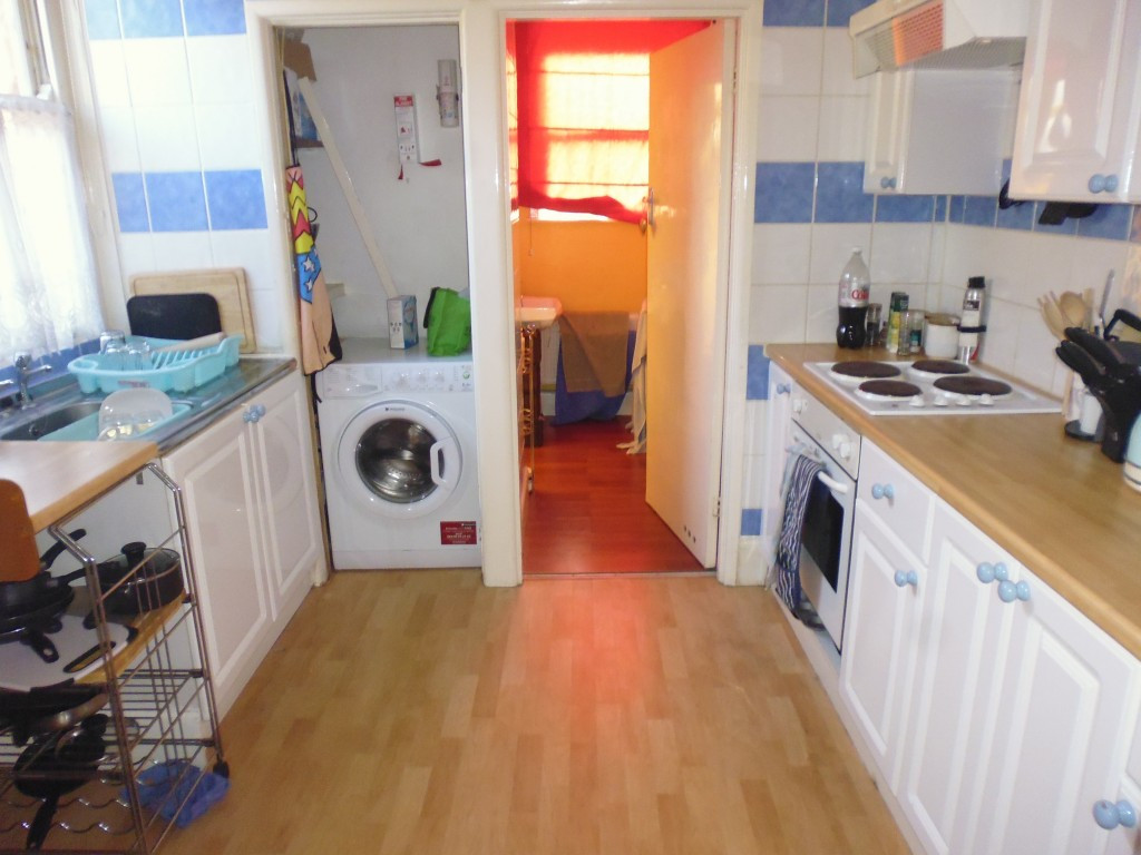 2 bed student house to rent on Lower Flat, 1 Denmark Road, Exeter, EX1