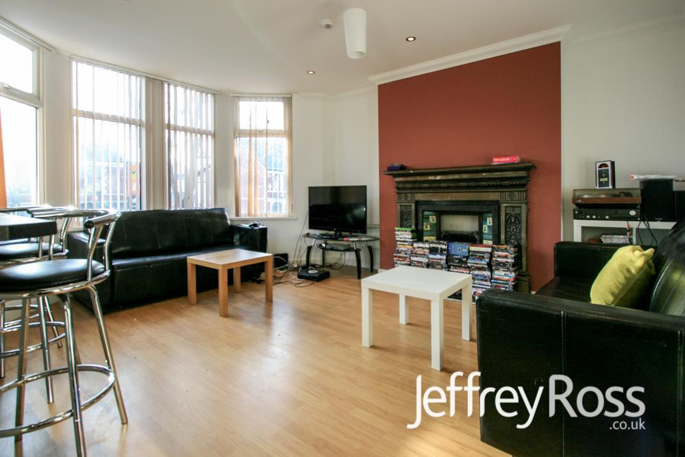 3 bed student house to rent on Albany Road, Cardiff, CF24 3NW StuRents