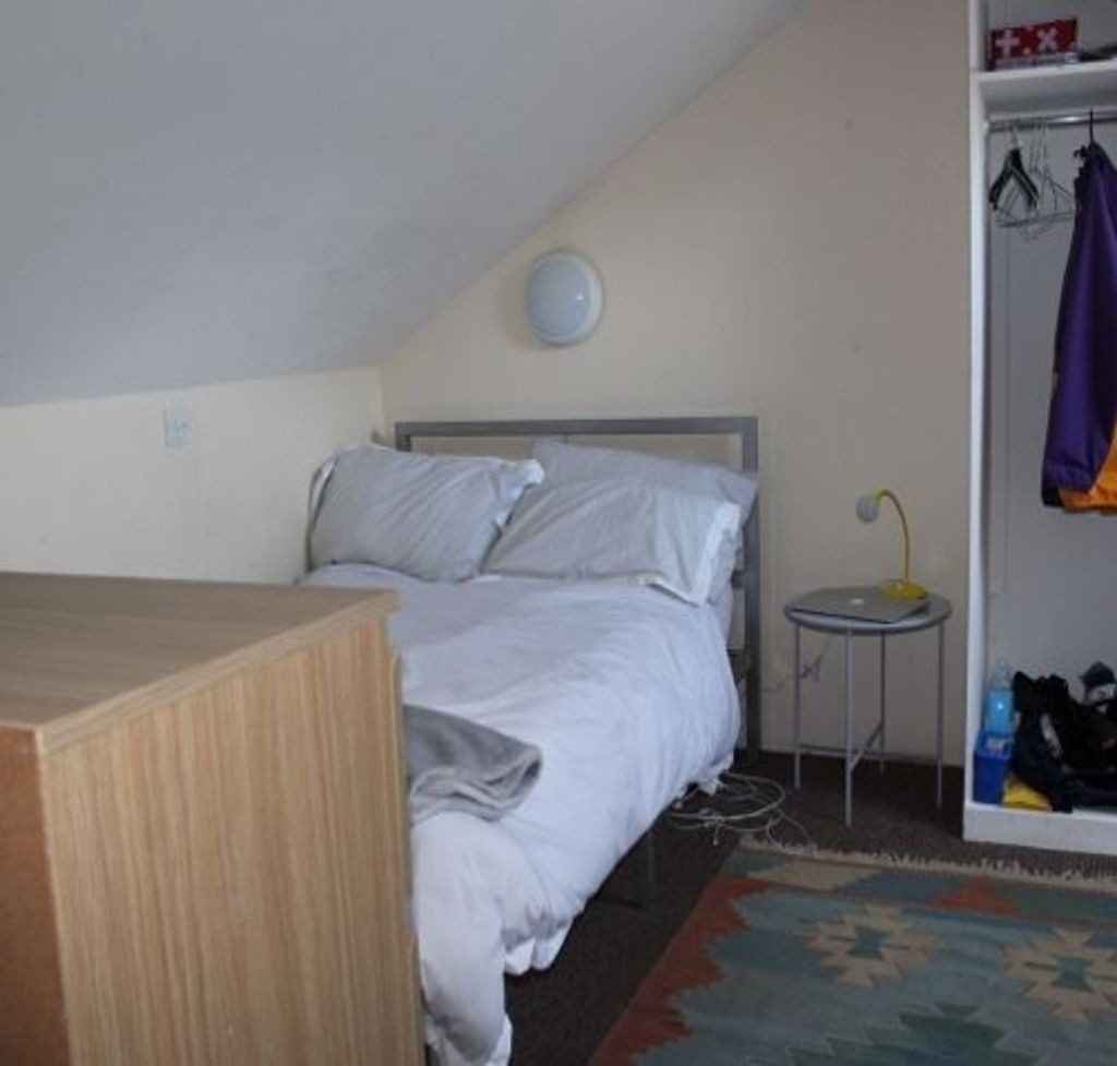 5 bed student house to rent on Weardale Road, Liverpool, L15 5AU StuRents
