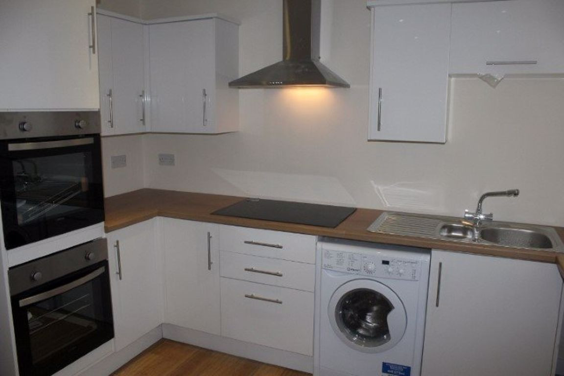 7 bed student house to rent on Vauxhall Road, Liverpool, L3 6BL StuRents