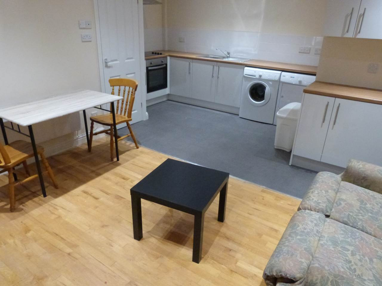 2 bed student house to rent on KNOWSLEY MEWS, Ormskirk, L39 4RB StuRents