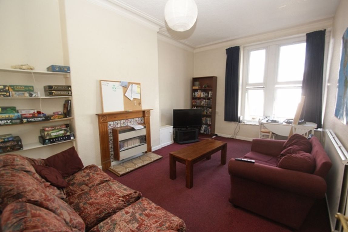 3 bed student house to rent on Flat, Bristol, BS8 2XZ StuRents