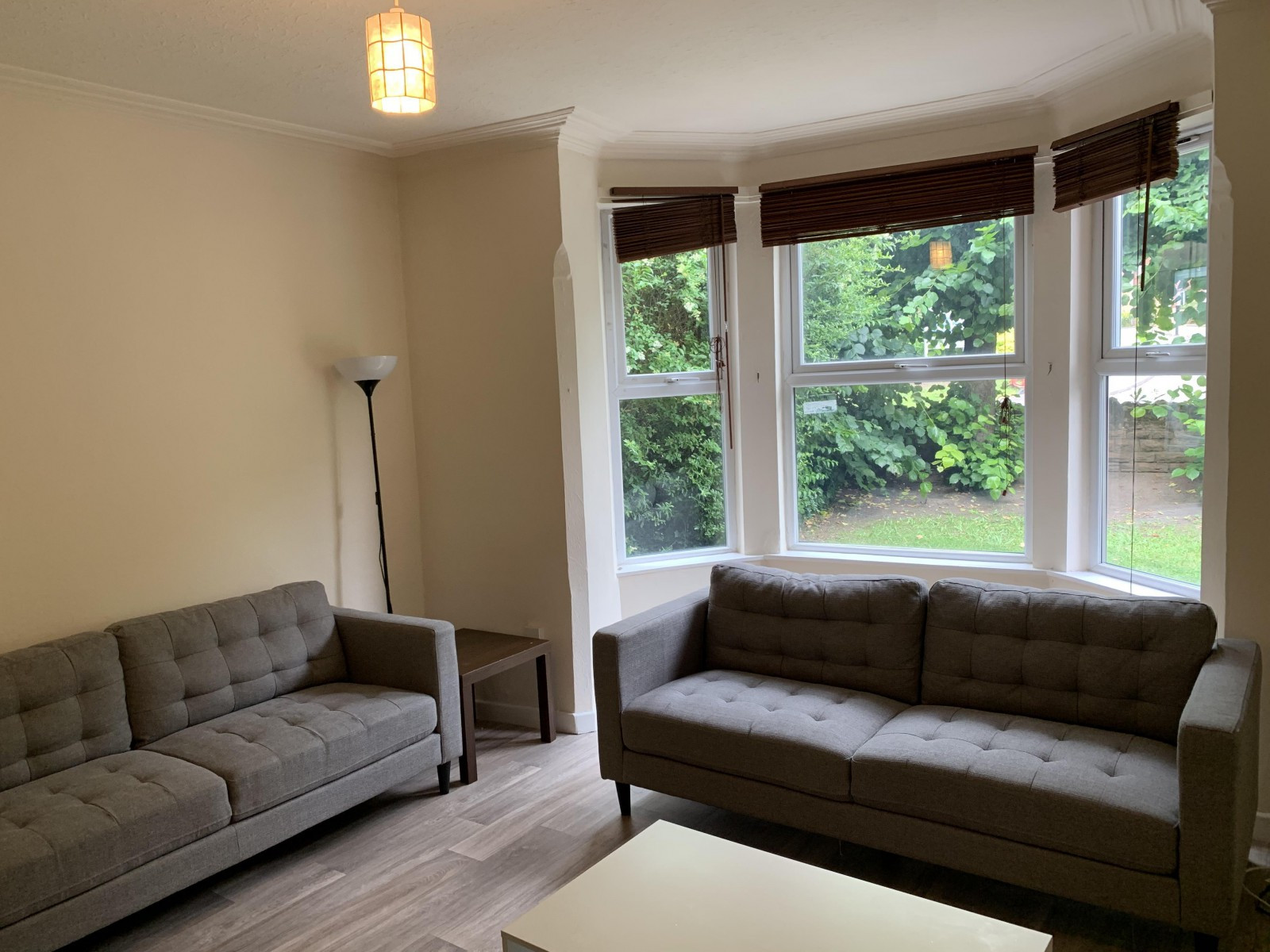 6 bed student house to rent on Broadgate, Nottingham, NG9 2GG StuRents